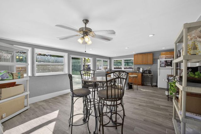 16318 E Glasgow Drive, The Acreage, FL 33470