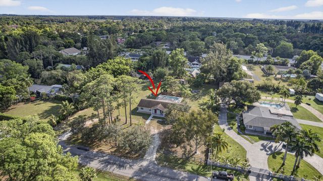 16318 E Glasgow Drive, The Acreage, FL 33470