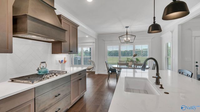 731 W Limestone Road, Hazel Green, AL 35750