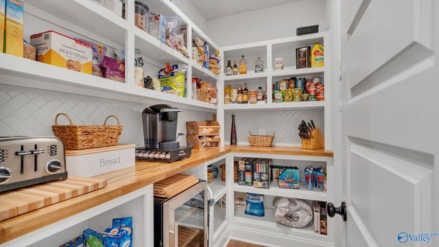 731 W Limestone Road, Hazel Green, AL 35750