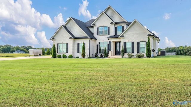 731 W Limestone Road, Hazel Green, AL 35750