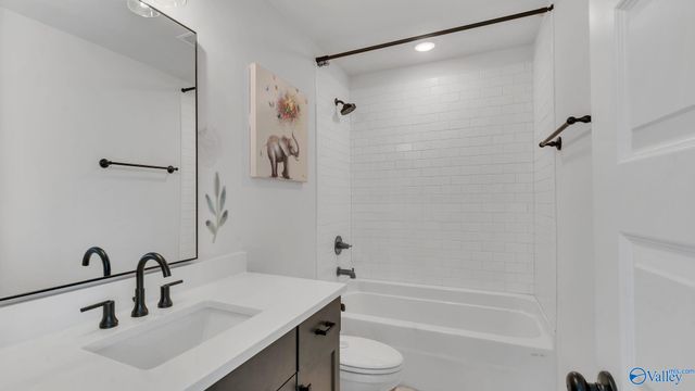 731 W Limestone Road, Hazel Green, AL 35750