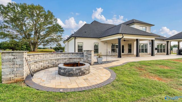 731 W Limestone Road, Hazel Green, AL 35750