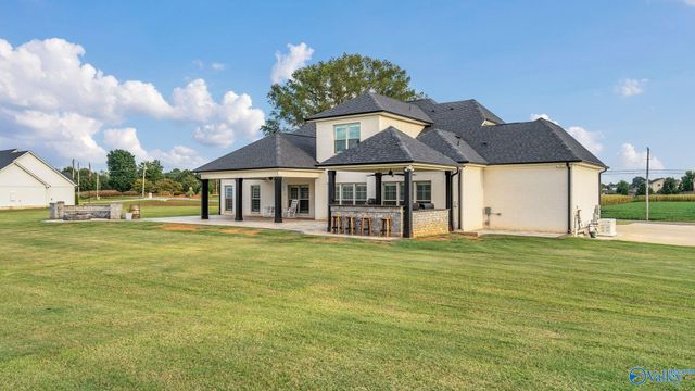 731 W Limestone Road, Hazel Green, AL 35750