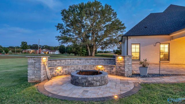 731 W Limestone Road, Hazel Green, AL 35750