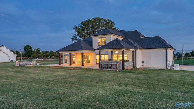 731 W Limestone Road, Hazel Green, AL 35750