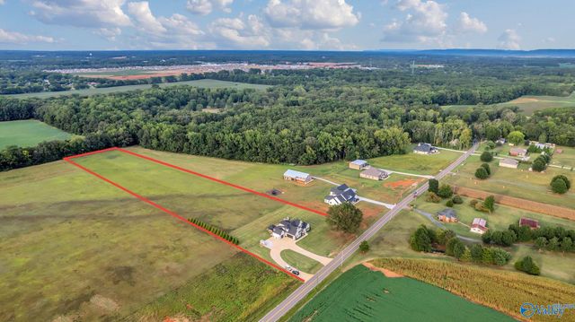 731 W Limestone Road, Hazel Green, AL 35750