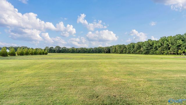 731 W Limestone Road, Hazel Green, AL 35750