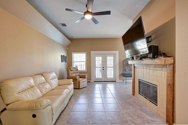 256 SW Ridgecrest Drive, Port St Lucie, FL 34953