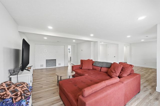 1609 St Rt 131, Miami Twp, OH 45150