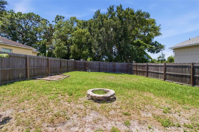 5552 CRISSMAN DRIVE N, St Petersburg, FL 33714