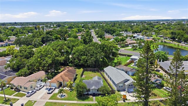 5552 CRISSMAN DRIVE N, St Petersburg, FL 33714