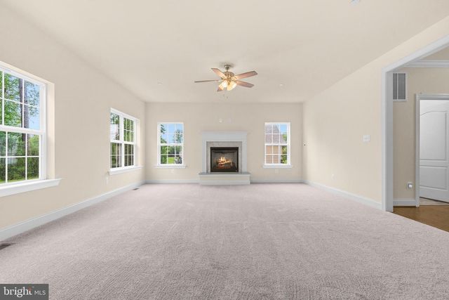 214 OAKLAND HALL RD, Prince Frederick, MD 20678