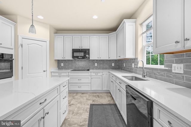 214 OAKLAND HALL RD, Prince Frederick, MD 20678