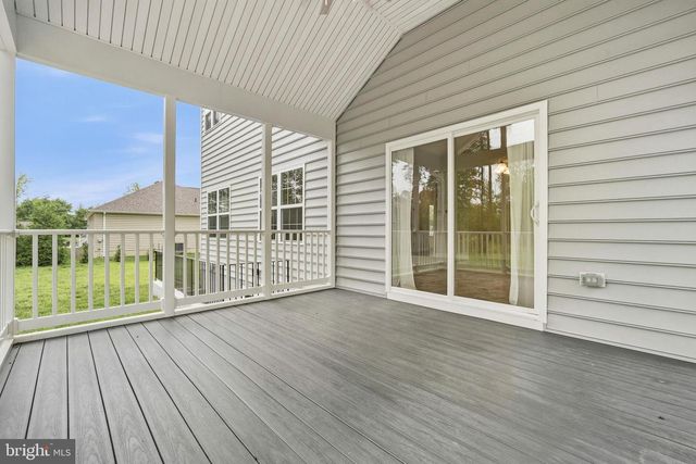 214 OAKLAND HALL RD, Prince Frederick, MD 20678