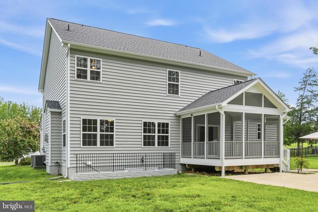 214 OAKLAND HALL RD, Prince Frederick, MD 20678