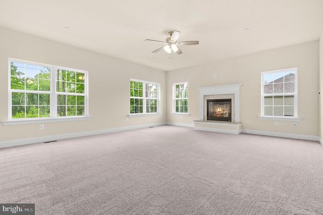 214 OAKLAND HALL RD, Prince Frederick, MD 20678