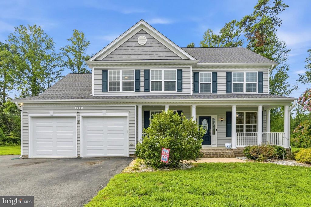 214 OAKLAND HALL RD, Prince Frederick, MD 20678