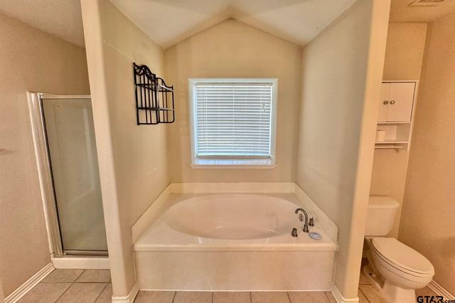 806 Hummingbird St, Whitehouse, TX 75791