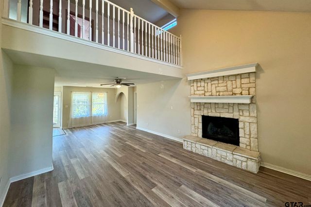 806 Hummingbird St, Whitehouse, TX 75791