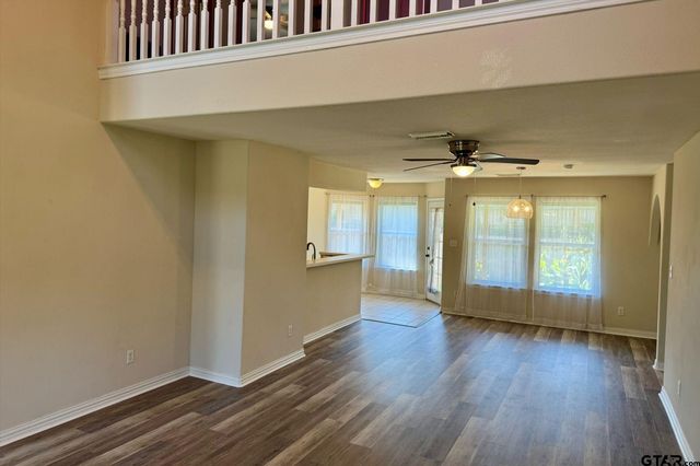 806 Hummingbird St, Whitehouse, TX 75791