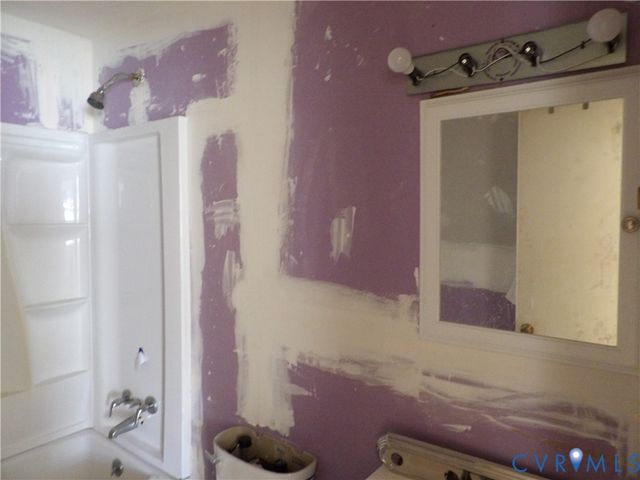 1475 Prestwood Rd, Alberta, VA 23821