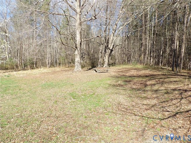 1475 Prestwood Rd, Alberta, VA 23821
