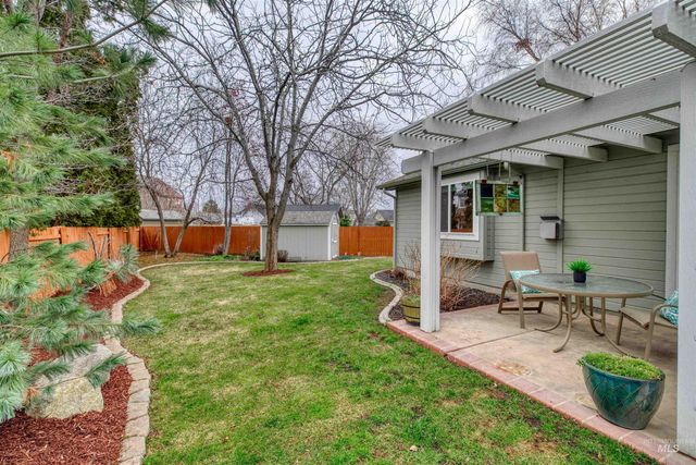 1376 N Deer Creek Place, Meridian, ID 83642