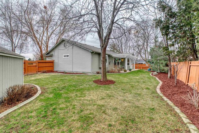 1376 N Deer Creek Place, Meridian, ID 83642