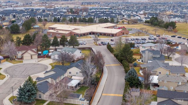 1376 N Deer Creek Place, Meridian, ID 83642