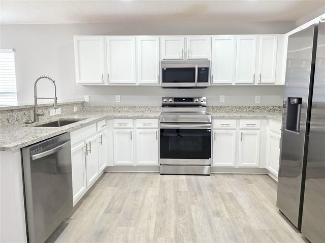 729 CHATHAM WALK DRIVE, Ruskin, FL 33570