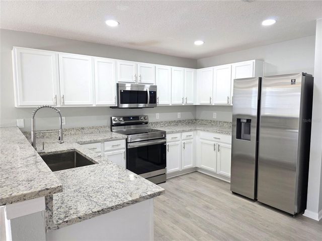 729 CHATHAM WALK DRIVE, Ruskin, FL 33570