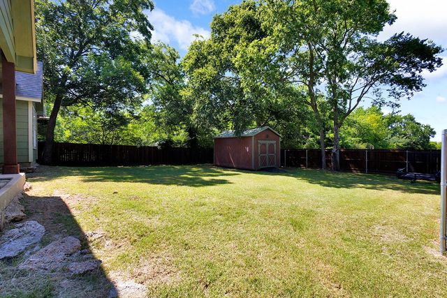 540 E Main Street, Pilot Point, TX 76258