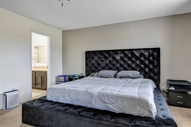 688 CRESTING OAK CIRCLE 48, Orlando, FL 32824