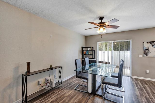 688 CRESTING OAK CIRCLE 48, Orlando, FL 32824