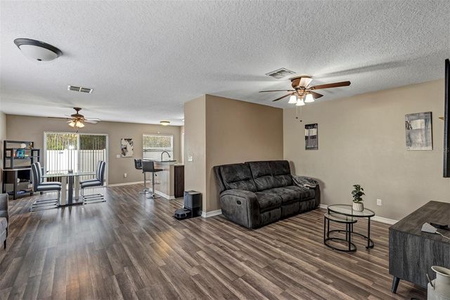 688 CRESTING OAK CIRCLE 48, Orlando, FL 32824