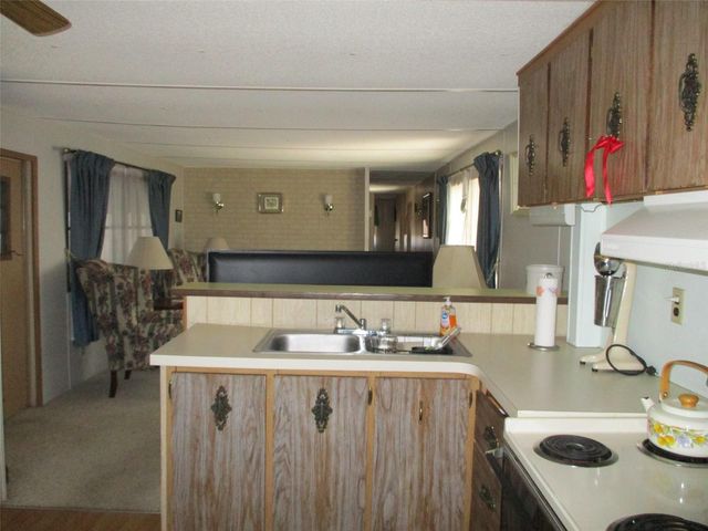 3718 CASTLE DRIVE, Zephyrhills, FL 33540