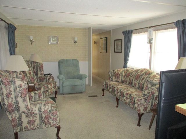 3718 CASTLE DRIVE, Zephyrhills, FL 33540