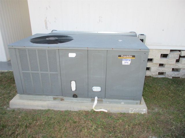 3718 CASTLE DRIVE, Zephyrhills, FL 33540