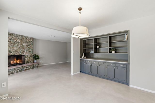 6035 E San Cristobal Street, Tucson, AZ 85715
