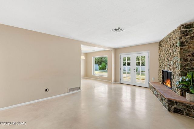 6035 E San Cristobal Street, Tucson, AZ 85715