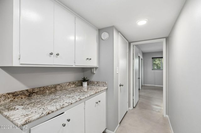 6035 E San Cristobal Street, Tucson, AZ 85715