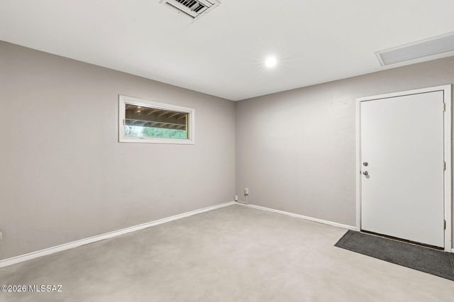 6035 E San Cristobal Street, Tucson, AZ 85715