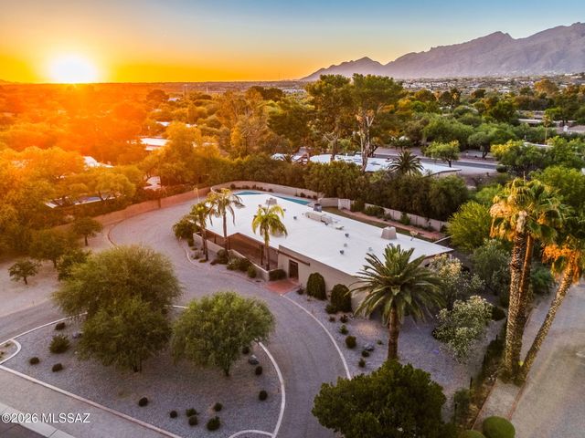 6035 E San Cristobal Street, Tucson, AZ 85715