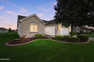 4255 W Waterbend Drive, Maumee, OH 43537