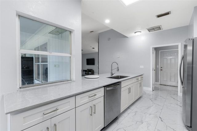 4208 NW 37TH TERRACE, Gainesville, FL 32605