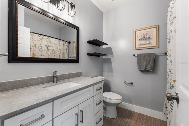 4208 NW 37TH TERRACE, Gainesville, FL 32605