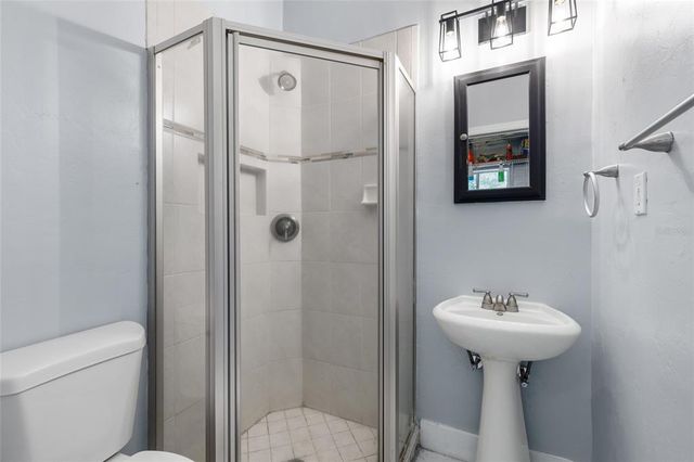 4208 NW 37TH TERRACE, Gainesville, FL 32605