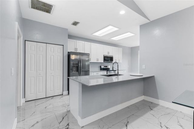 4208 NW 37TH TERRACE, Gainesville, FL 32605