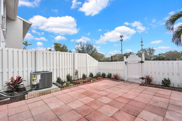 234 Foxtail Drive E, Greenacres, FL 33415